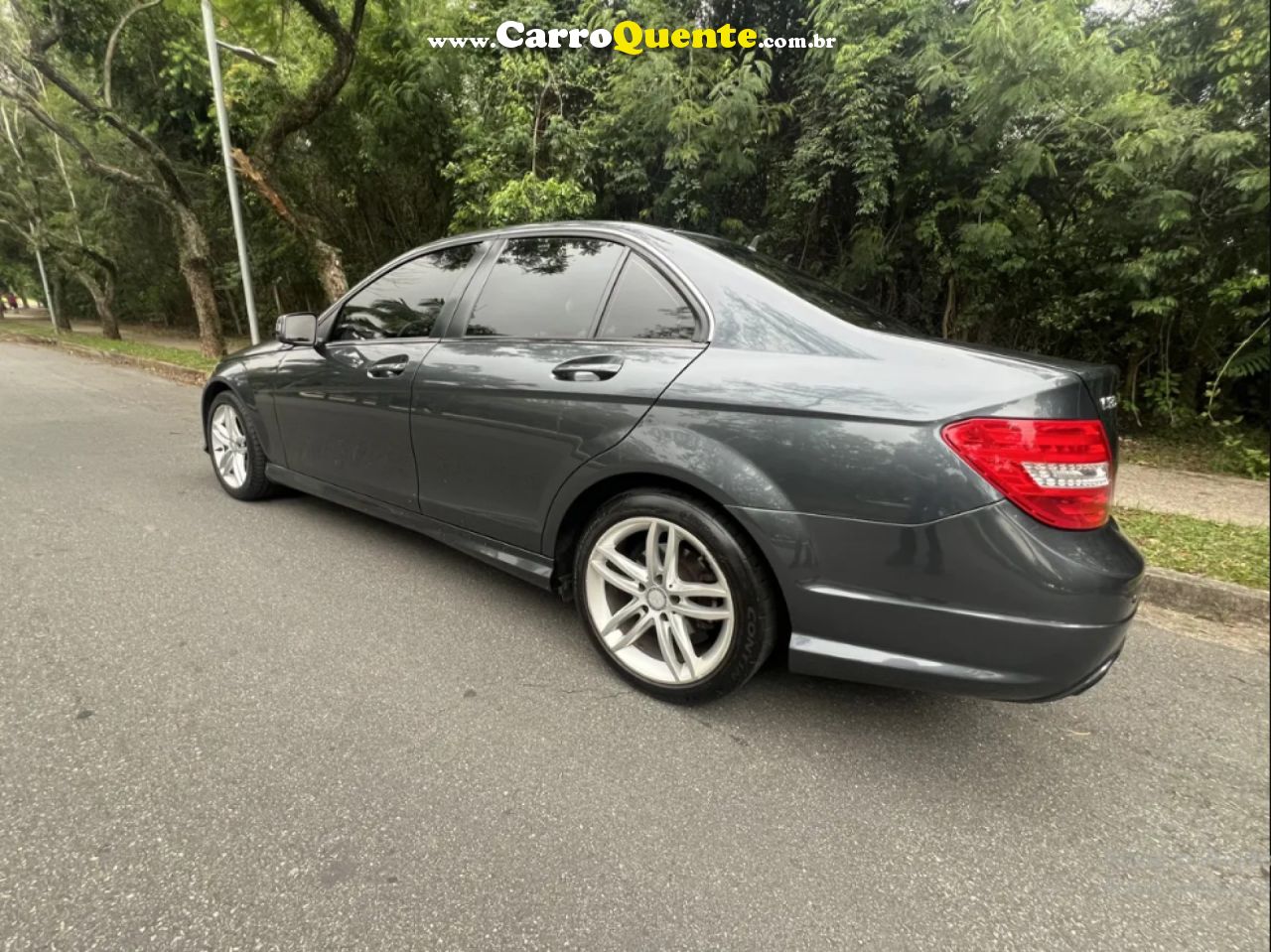 MERCEDES-BENZ   C 180 TURBO   CINZA 2013 1.6 GASOLINA - Loja