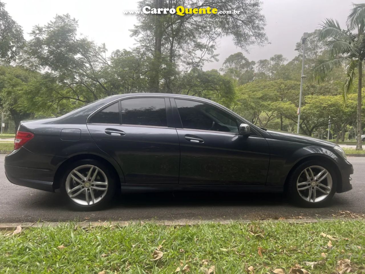 MERCEDES-BENZ   C 180 TURBO   CINZA 2013 1.6 GASOLINA - Loja