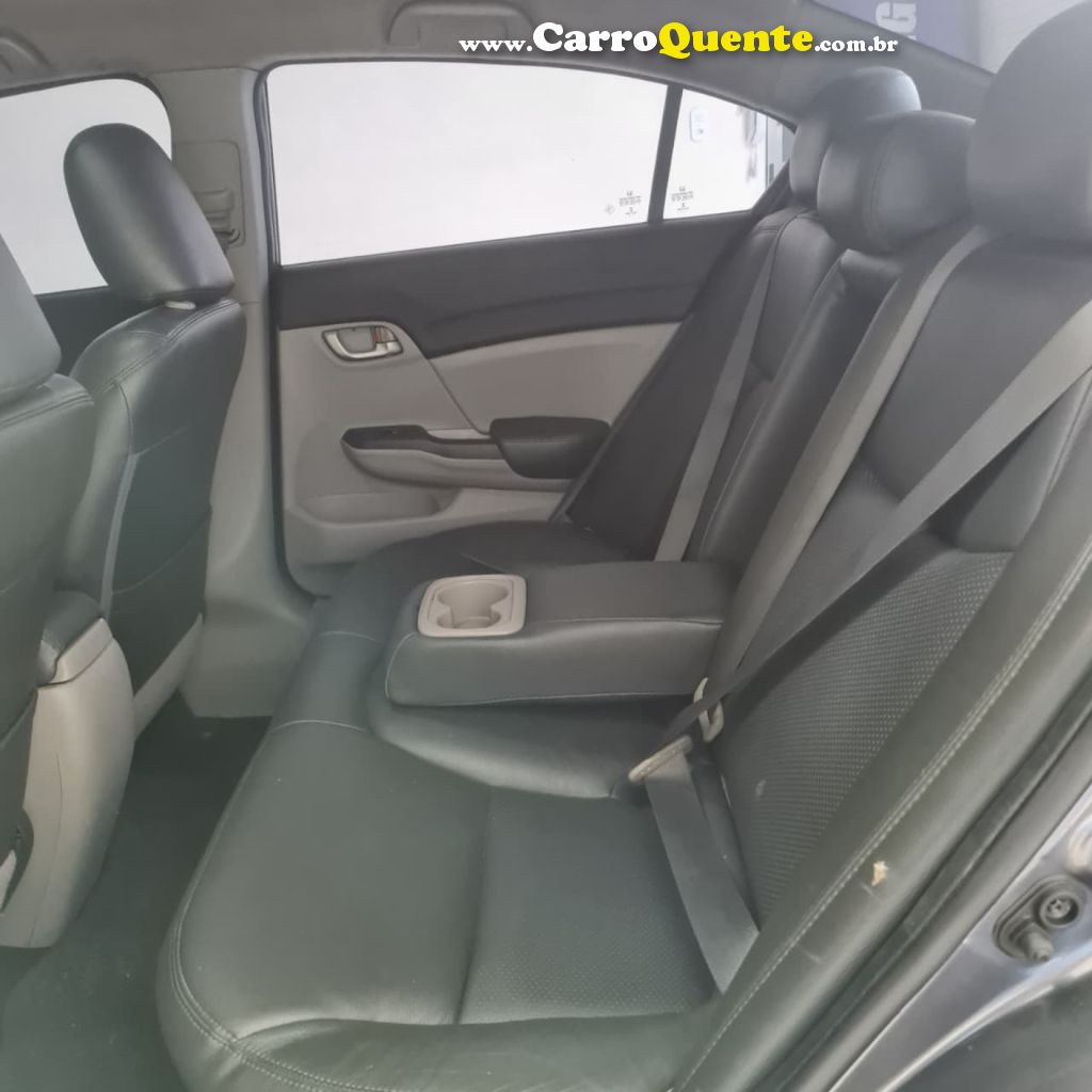 HONDA   CIVIC SEDAN LXS 1.81.8 FLEX 16V AUT. 4P   CINZA 2015 1.8 FLEX - Loja