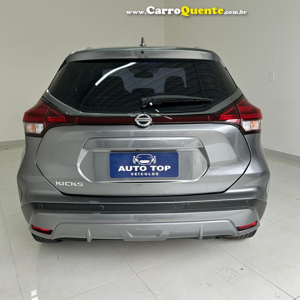 NISSAN   KICKS EXCLUSIVE 1.6 16V FLEX AUT.   CINZA 2022 1.6 FLEX - Loja