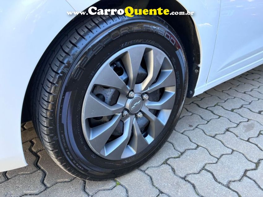 Chevrolet ONIX 1.0 JOY 8V HATCH BLACK EDITION FLEX MEC - Loja