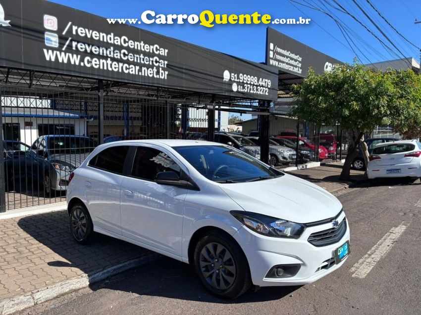 Chevrolet ONIX 1.0 JOY 8V HATCH BLACK EDITION FLEX MEC - Loja