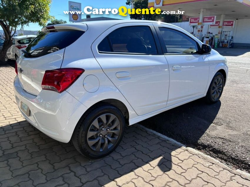 Chevrolet ONIX 1.0 JOY 8V HATCH BLACK EDITION FLEX MEC - Loja