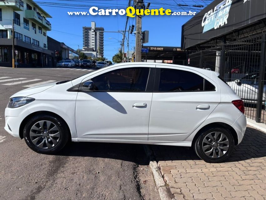 Chevrolet ONIX 1.0 JOY 8V HATCH BLACK EDITION FLEX MEC - Loja