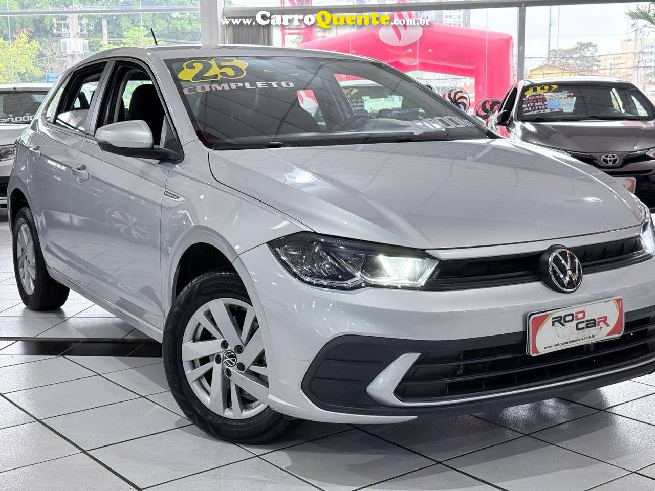 VOLKSWAGEN POLO 1.0 200 TSI COMFORTLINE 2025 - Loja