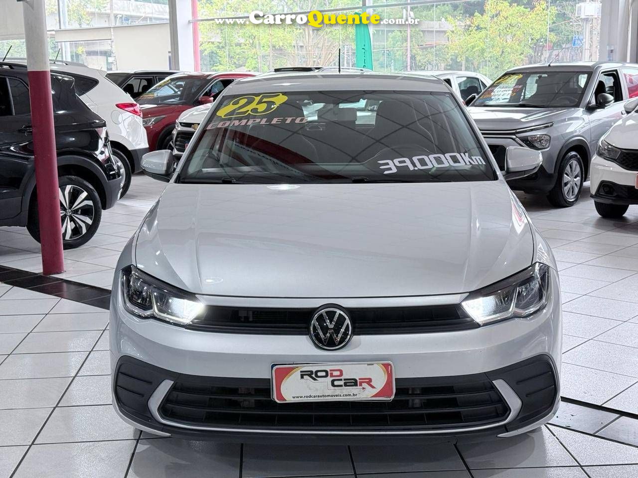 VOLKSWAGEN POLO 1.0 200 TSI COMFORTLINE 2025 - Loja