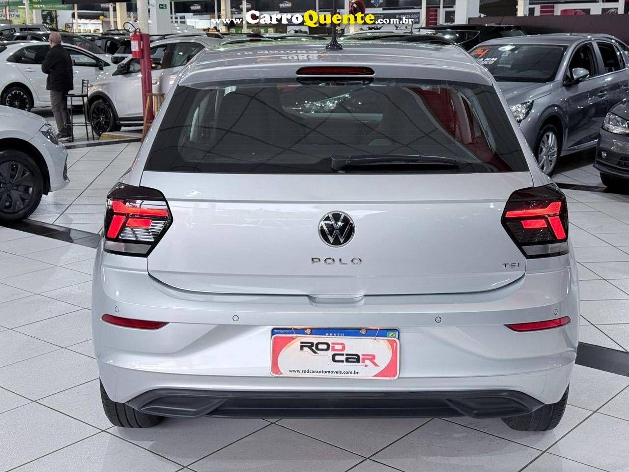 VOLKSWAGEN POLO 1.0 200 TSI COMFORTLINE 2025 - Loja