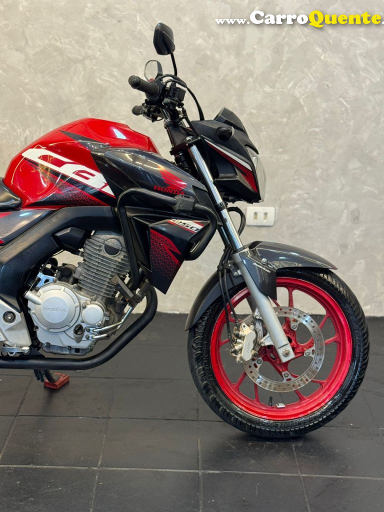 HONDA   CB TWISTERFLEXONE 250CC   VERMELHO 2020 250 GASOLINA - Loja