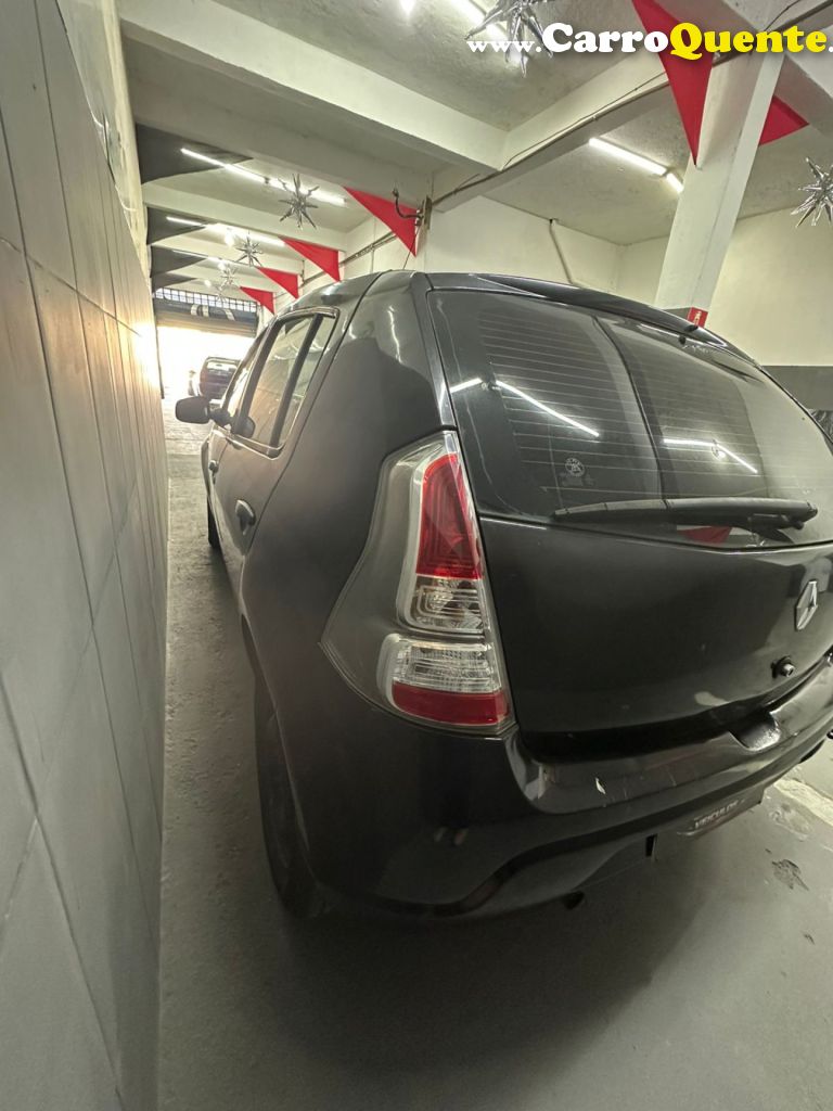 RENAULT   SANDERO EXPRESSION HI-FLEX 1.0 16V 5P   PRETO 2014 1.0 GASOLINA - Loja