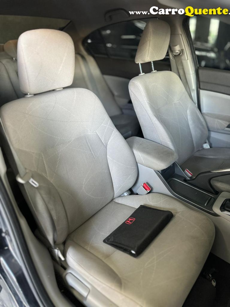 HONDA   CIVIC SEDAN LXS 1.81.8 FLEX 16V MEC. 4P   PRETO 2014 1.8 FLEX - Loja