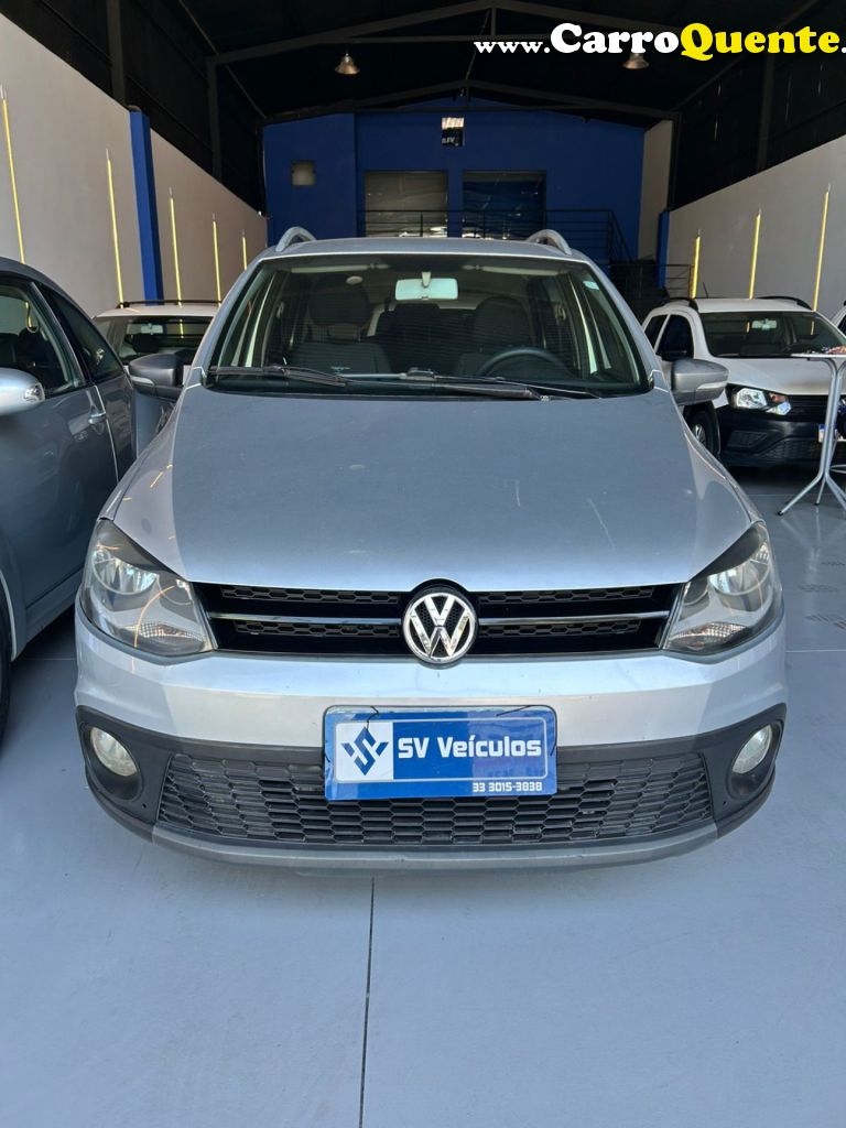 VOLKSWAGEN   CROSSFOX 1.6 MI TOTAL FLEX 8V 5P   PRATA 2011 1.6 FLEX - Loja