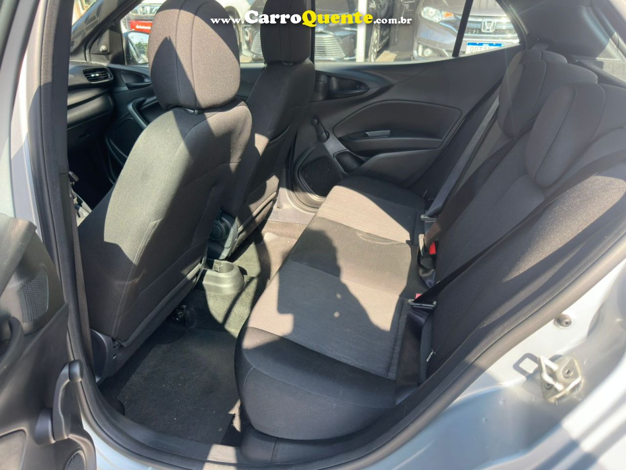 FIAT   ARGO DRIVE 1.0 6V FLEX   PRATA 2026 1.0 FLEX - Loja