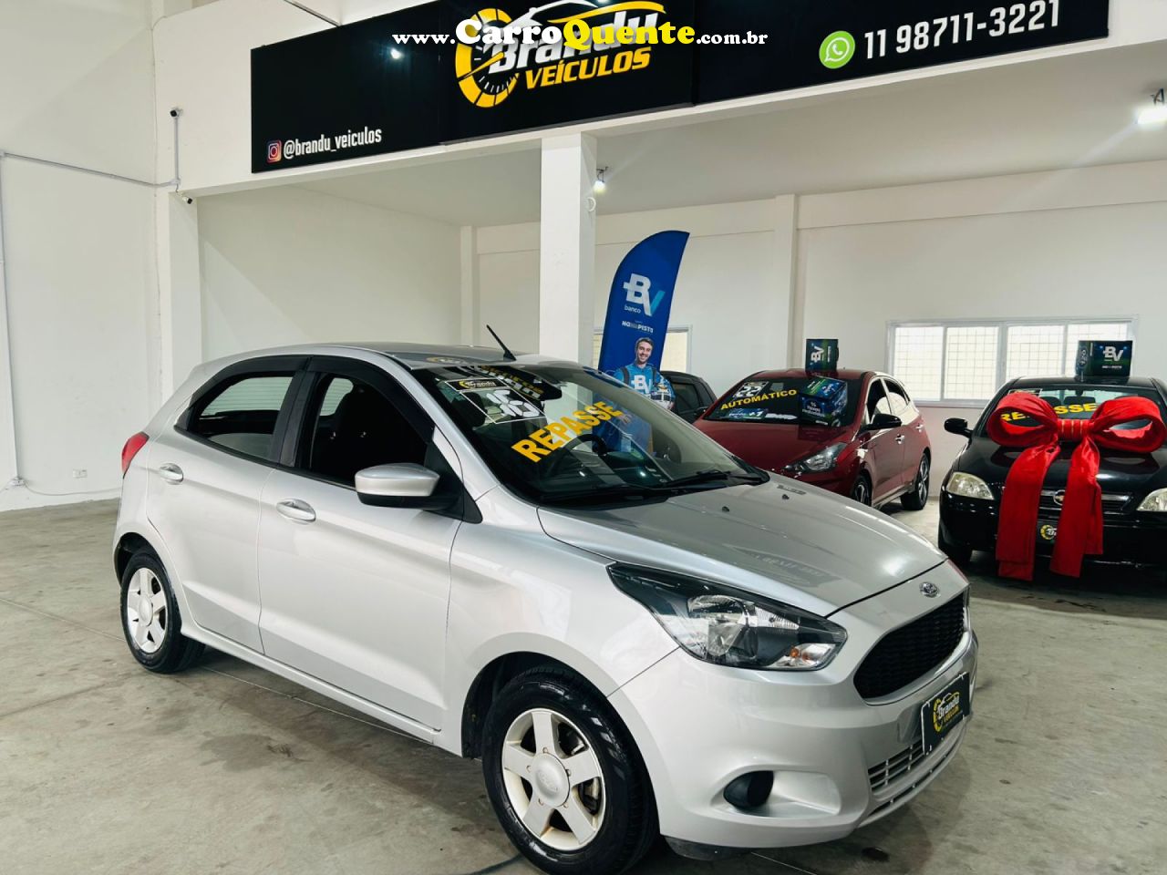 FORD   KA 1.0 SESE PLUS TIVCT FLEX 5P   PRATA 2016 1.0 FLEX - Loja
