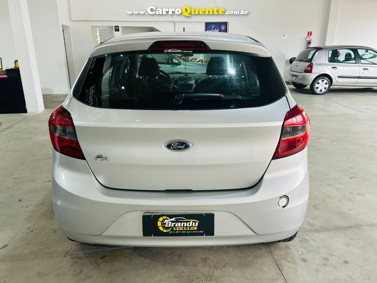 FORD   KA 1.0 SESE PLUS TIVCT FLEX 5P   PRATA 2016 1.0 FLEX - Loja