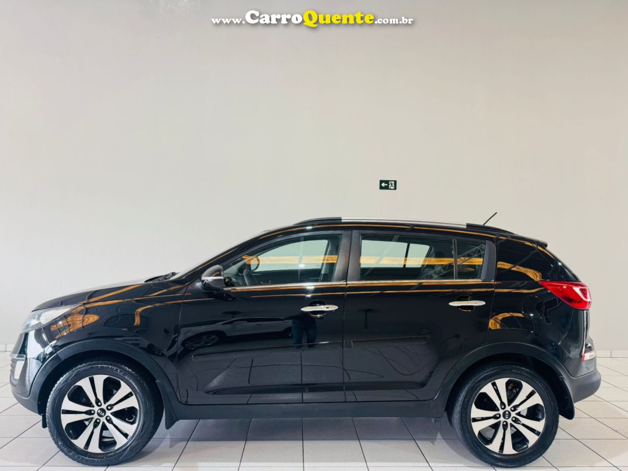 KIA   SPORTAGE EX3 2.0 G4 GASOLINA   PRETO 2011 2.0 GASOLINA - Loja