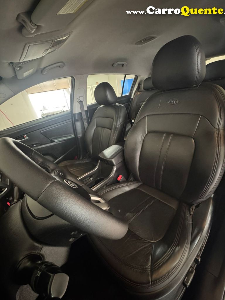 KIA   SPORTAGE EX3 2.0 G4 GASOLINA   PRETO 2011 2.0 GASOLINA - Loja
