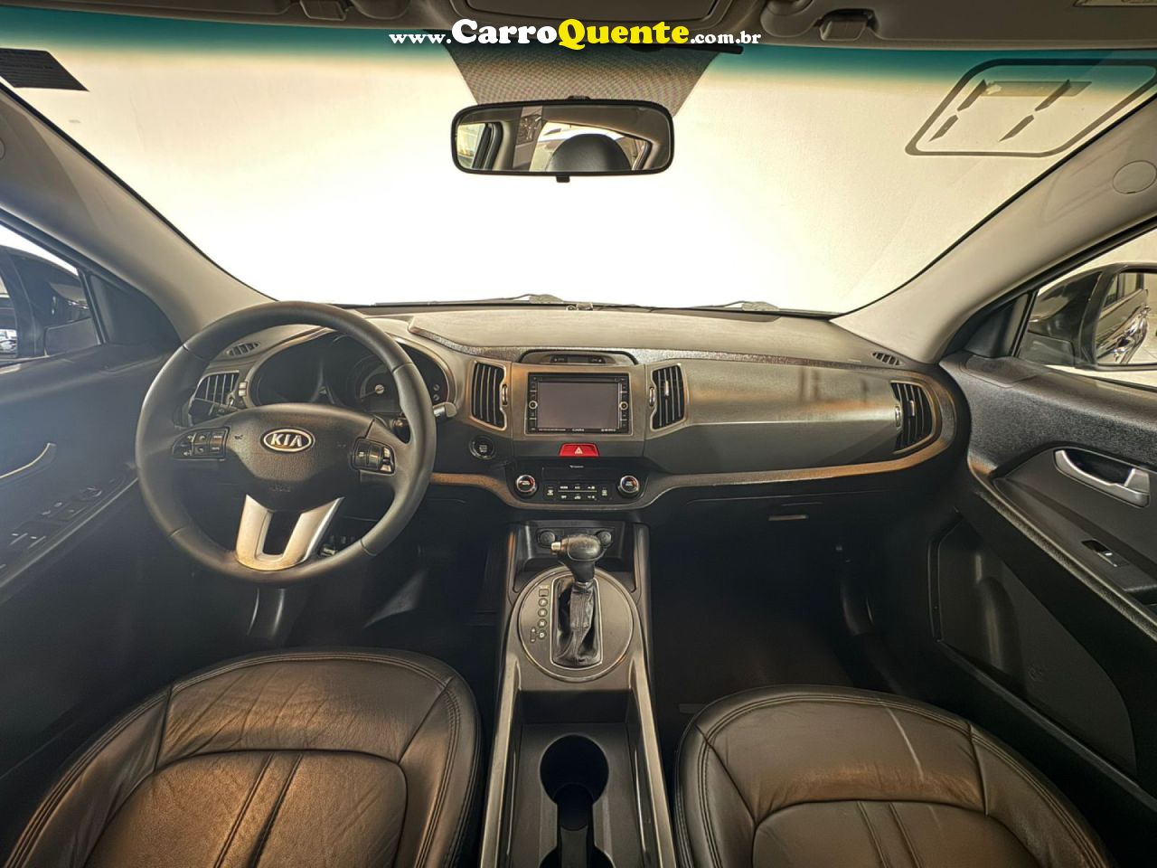 KIA   SPORTAGE EX3 2.0 G4 GASOLINA   PRETO 2011 2.0 GASOLINA - Loja