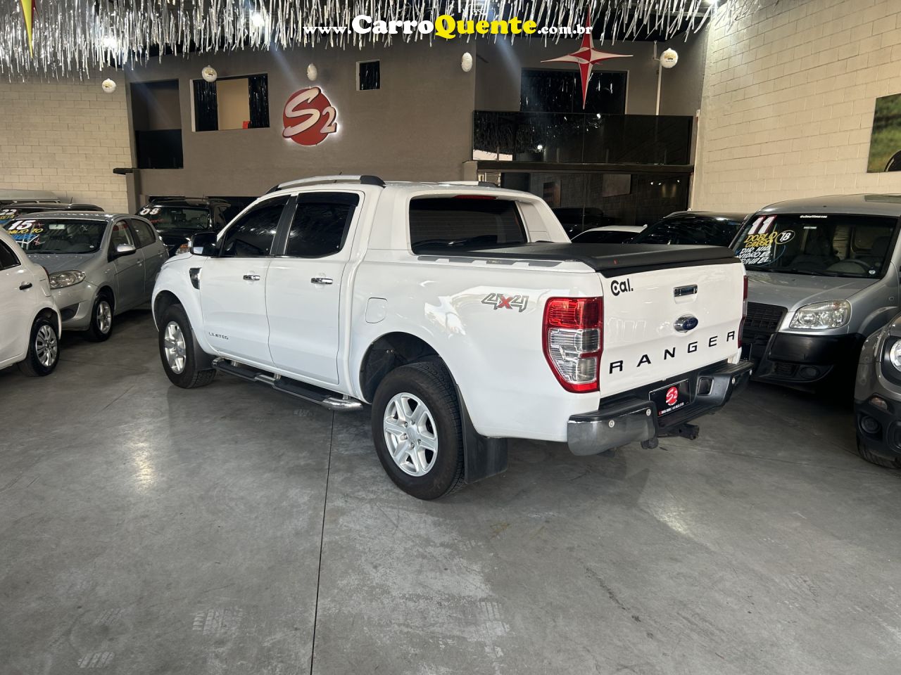 FORD   RANGER LIMITED 3.2 20V 4X4 CD AUT. DIES.   PRATA 2014 3.2 DIESEL - Loja