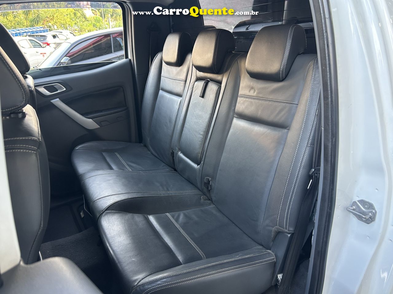 FORD   RANGER LIMITED 3.2 20V 4X4 CD AUT. DIES.   PRATA 2014 3.2 DIESEL - Loja