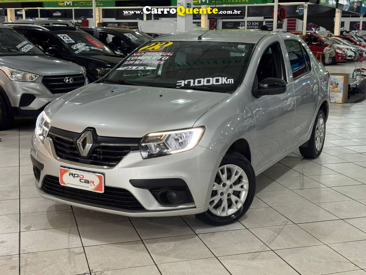 RENAULT LOGAN 2023 - Loja