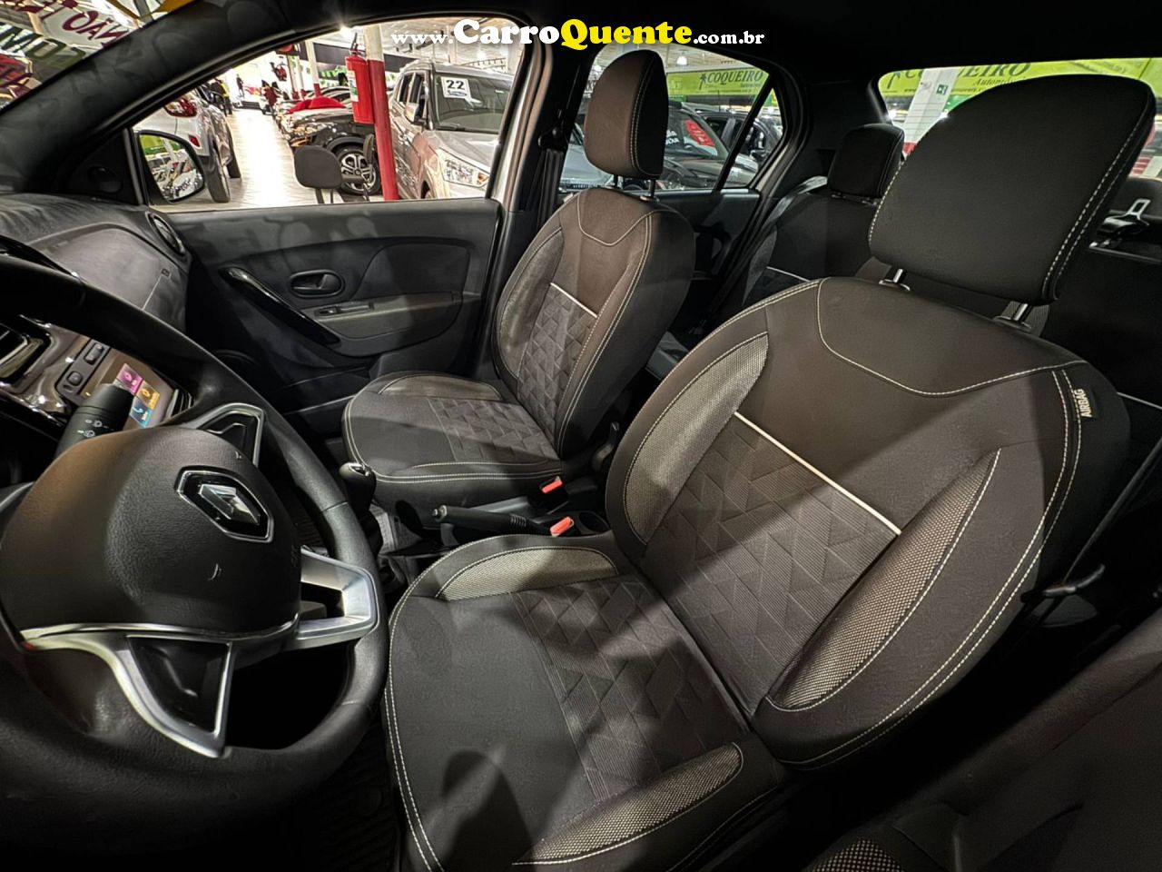 RENAULT LOGAN 2023 - Loja