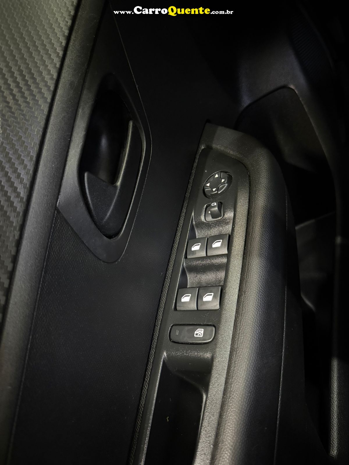 PEUGEOT 208 1.0 FIREFLY LIKE 2024 - Loja