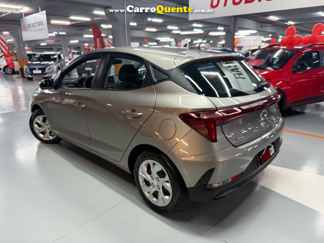 HYUNDAI   HB20 COMFORT    PRATA 2025 1.0 GASOLINA - Loja