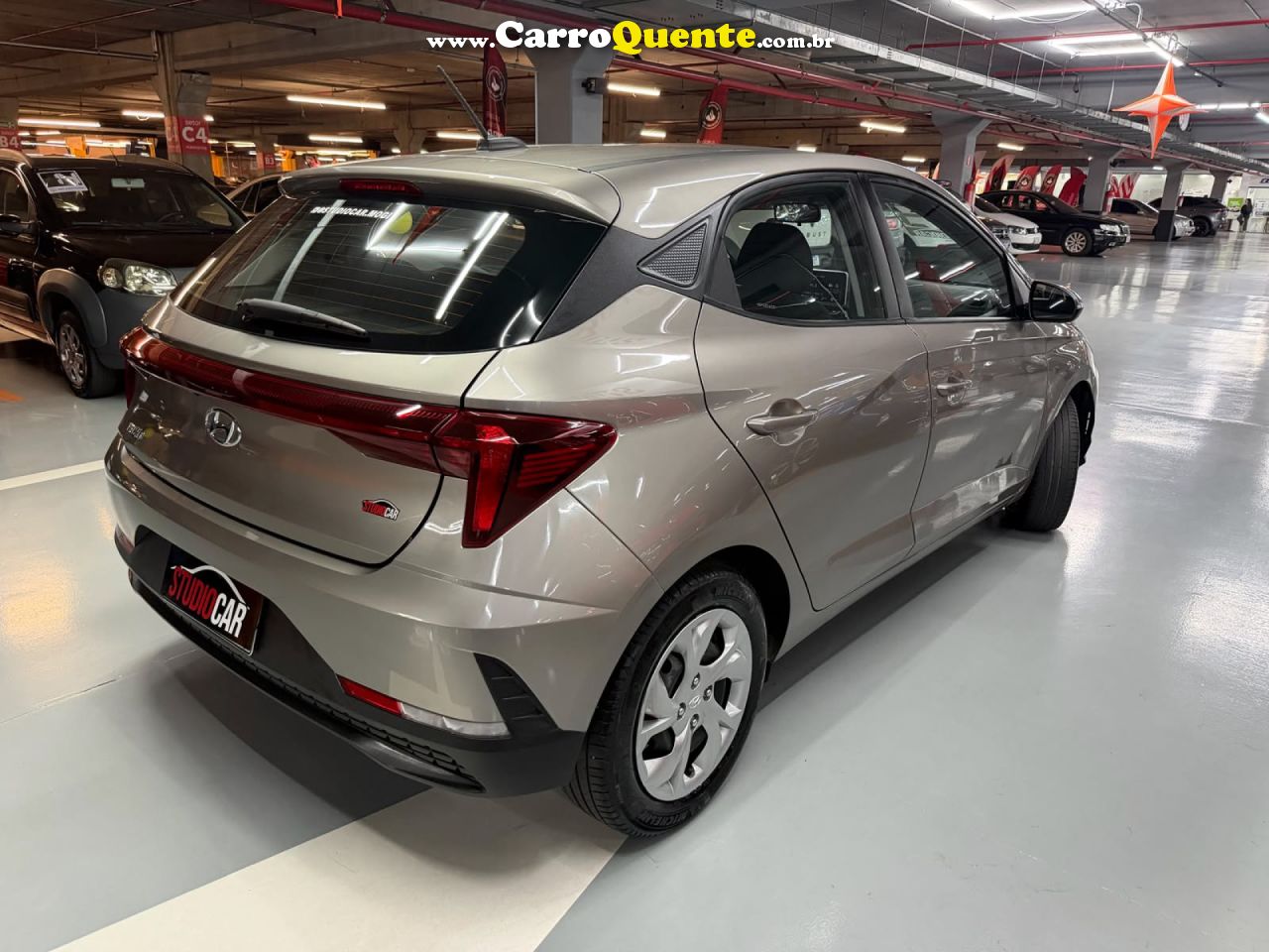 HYUNDAI   HB20 COMFORT    PRATA 2025 1.0 GASOLINA - Loja