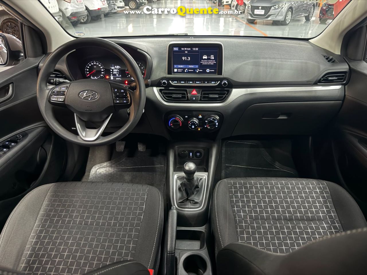 HYUNDAI   HB20 COMFORT    PRATA 2025 1.0 GASOLINA - Loja
