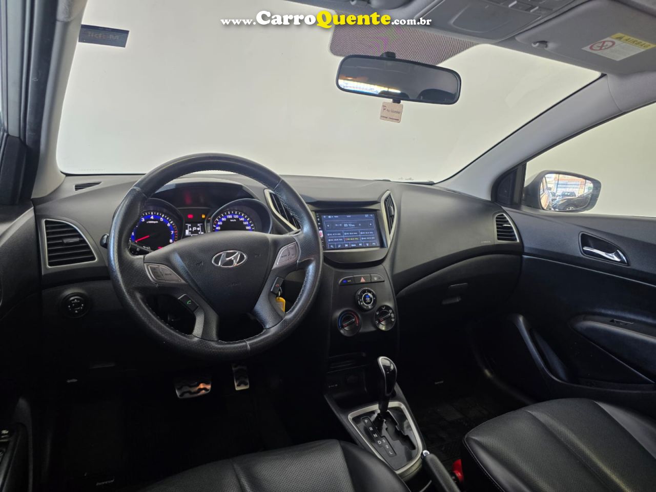 HYUNDAI   HB20X PREMIUM 1.6 FLEX 16V AUT.   PRATA 2015 1.6 FLEX - Loja