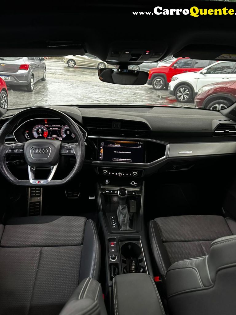 AUDI   Q3 SPB PERF.BLACK PLUS 2.0 TFSI TIP.QUAT   BRANCO 2024 2.0 GASOLINA - Loja