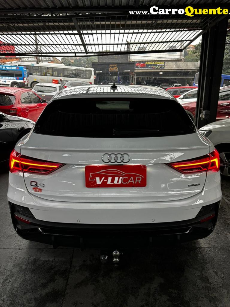 AUDI   Q3 SPB PERF.BLACK PLUS 2.0 TFSI TIP.QUAT   BRANCO 2024 2.0 GASOLINA - Loja