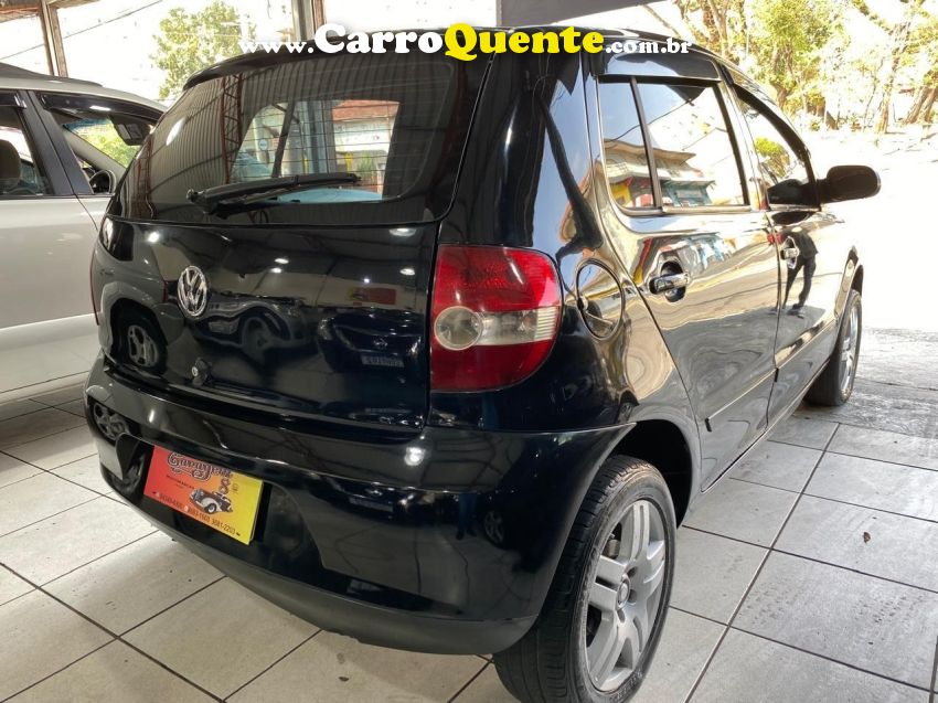 Volkswagen FOX 1.0 MI 8V FLEX 4P MANUAL - Loja
