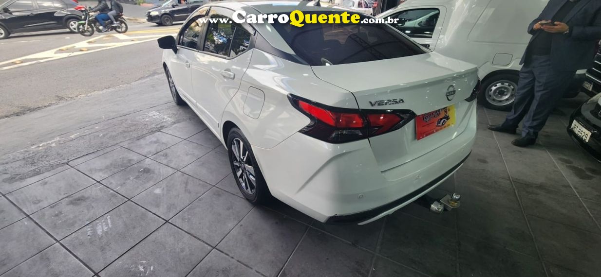 Nissan VERSA 1.6 16V FLEX ADVANCE XTRONIC - Loja