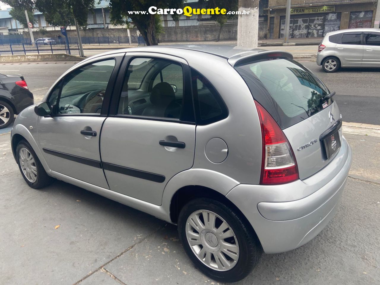 CITROËN   C3 GLX 1.4 GLX SONORA 1.4 FLEX 8V 5P   PRATA 2011 1.4 FLEX - Loja