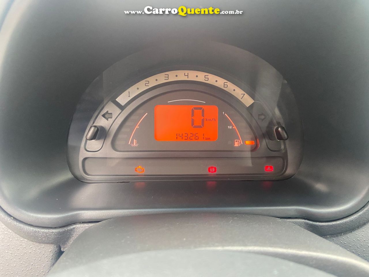 CITROËN   C3 GLX 1.4 GLX SONORA 1.4 FLEX 8V 5P   PRATA 2011 1.4 FLEX - Loja