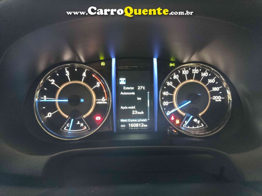 Toyota HILUX SW4 2.8 SRX DIAMOND 4X4 7 LUGARES 16V TURBO INTERCOOLER DIESEL 4P AUTOMÁTICO - Loja