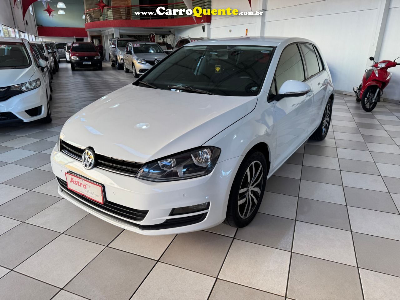 Golf Comfortline 1.4 TSi 2015/2014 Volkswagen - Loja