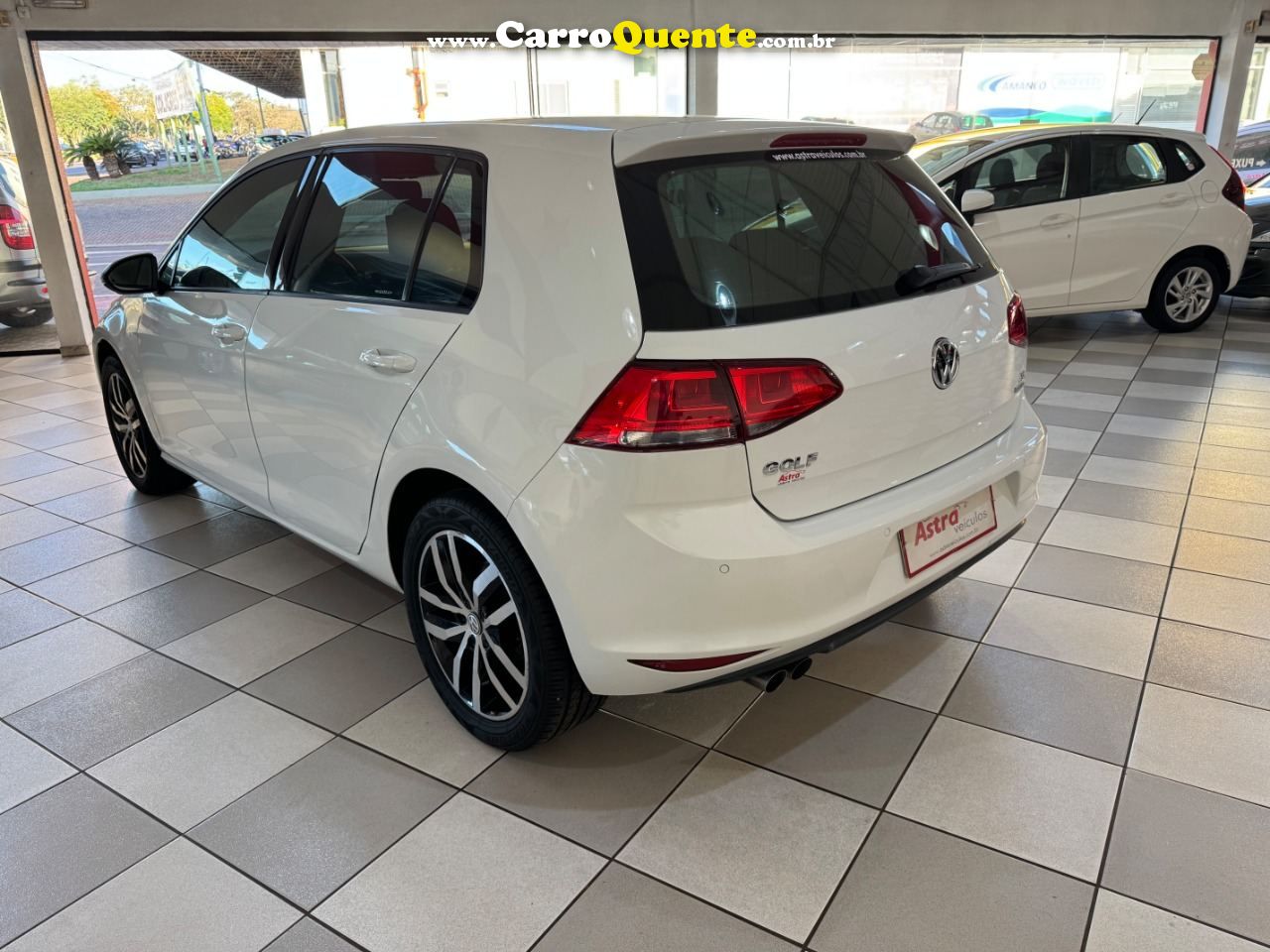 Golf Comfortline 1.4 TSi 2015/2014 Volkswagen - Loja
