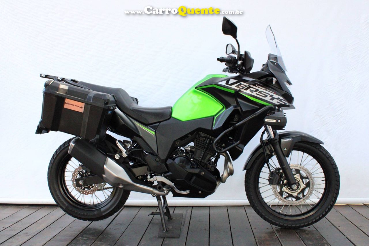 KAWASAKI VERSYS-X 300 TOURER ABS 2024 - Loja