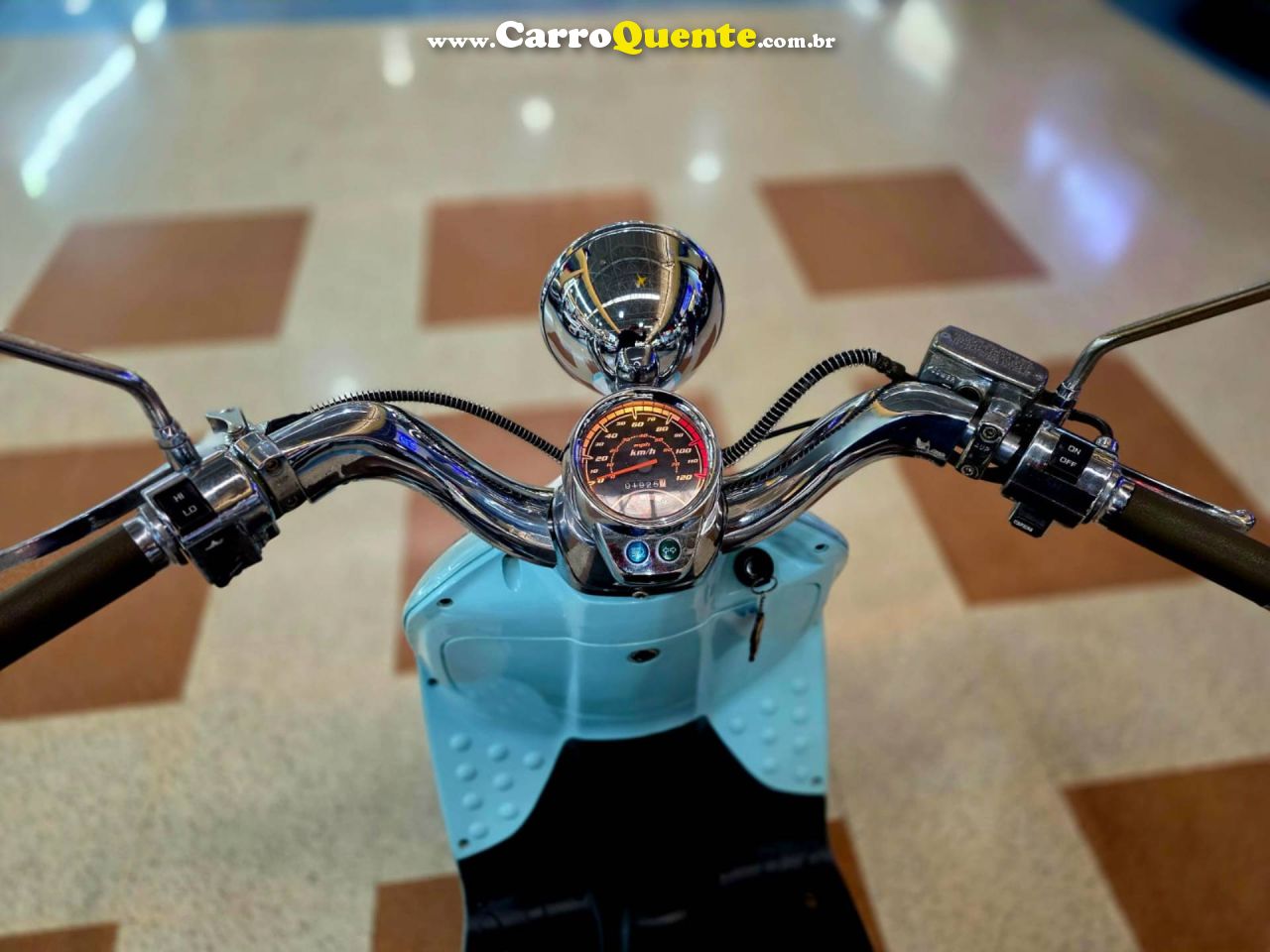 MOTORINO CUSTOM 2013 - Loja