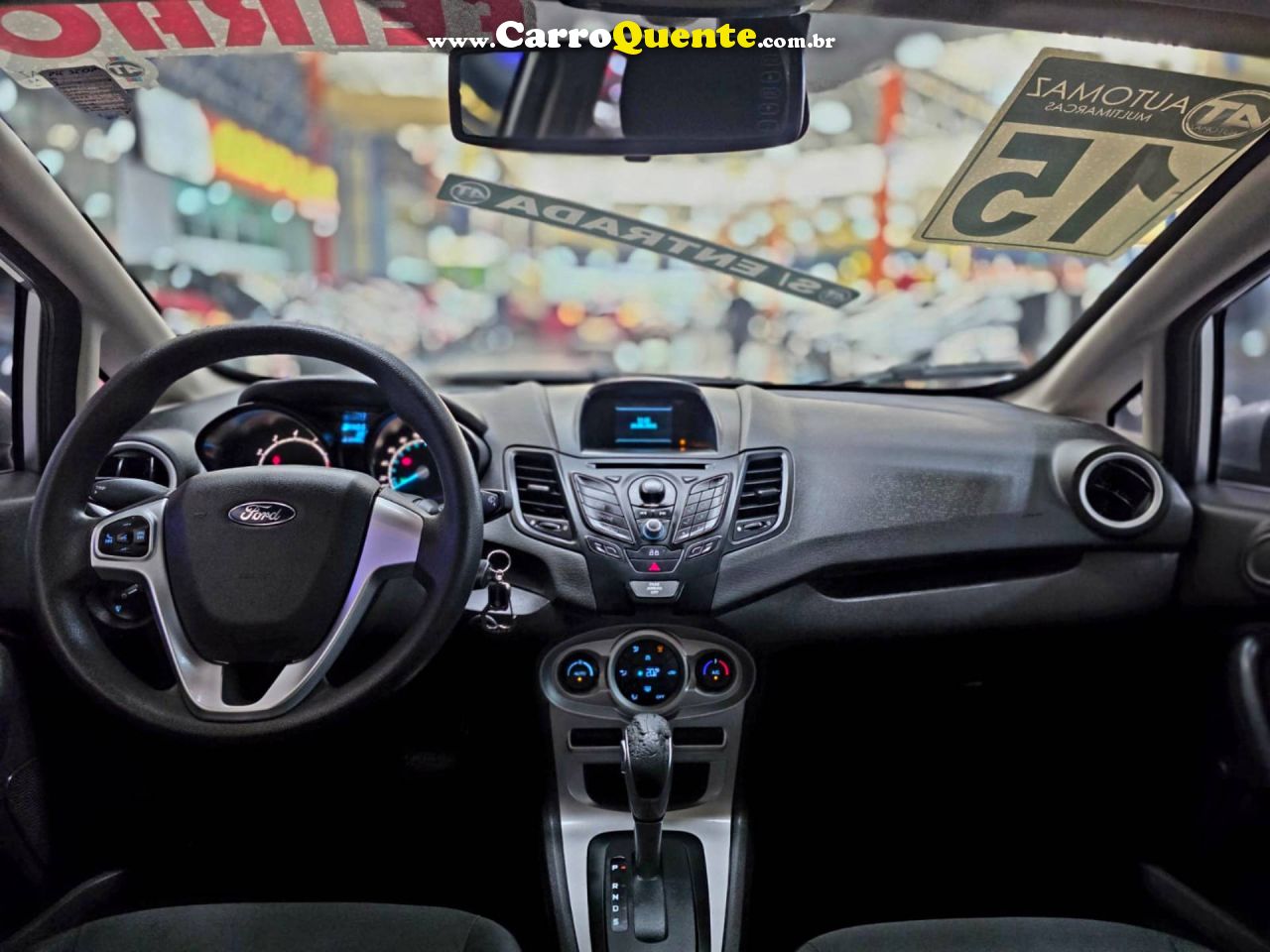 FORD FIESTA 1.6 SE SEDAN 16V 2015 - Loja