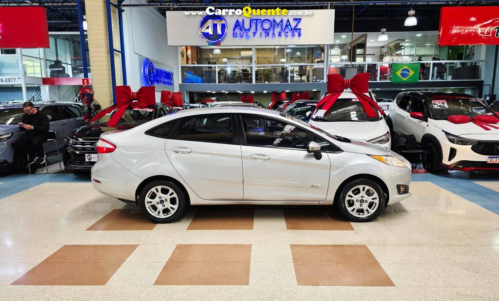 FORD FIESTA 1.6 SE SEDAN 16V 2015 - Loja