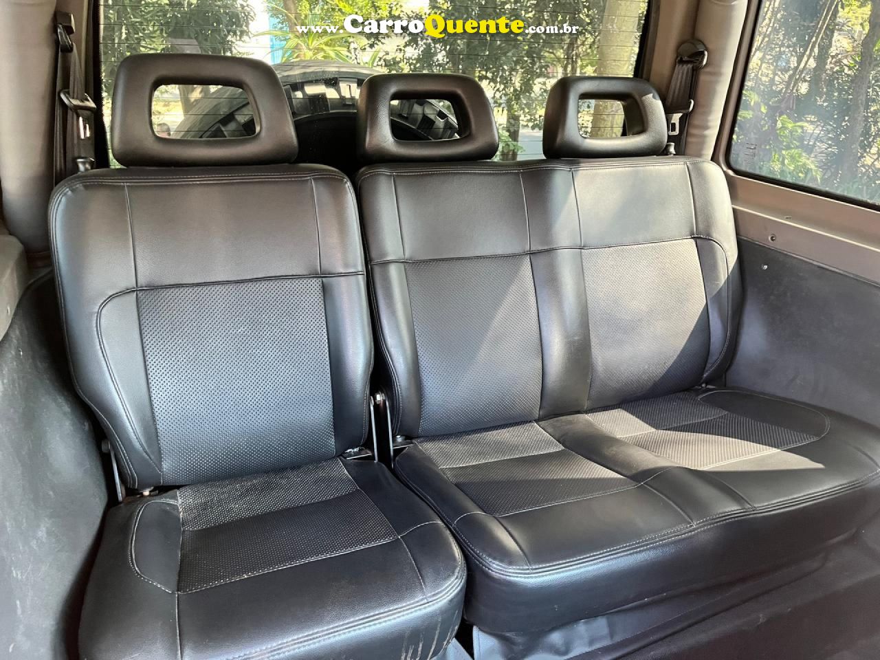 TROLLER   T-4 4X4 3.0 TB INT. CAP. RÍGIDA DIESEL   VERMELHO 2010 3.0 DIESEL - Loja