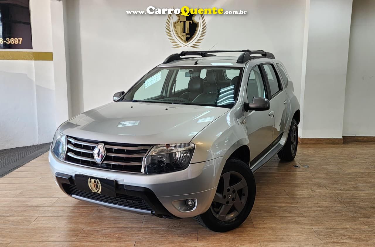 RENAULT   DUSTER DYNAMIQUE 2.0 FLEX 16V AUT.   PRATA 2014 2.0 FLEX - Loja
