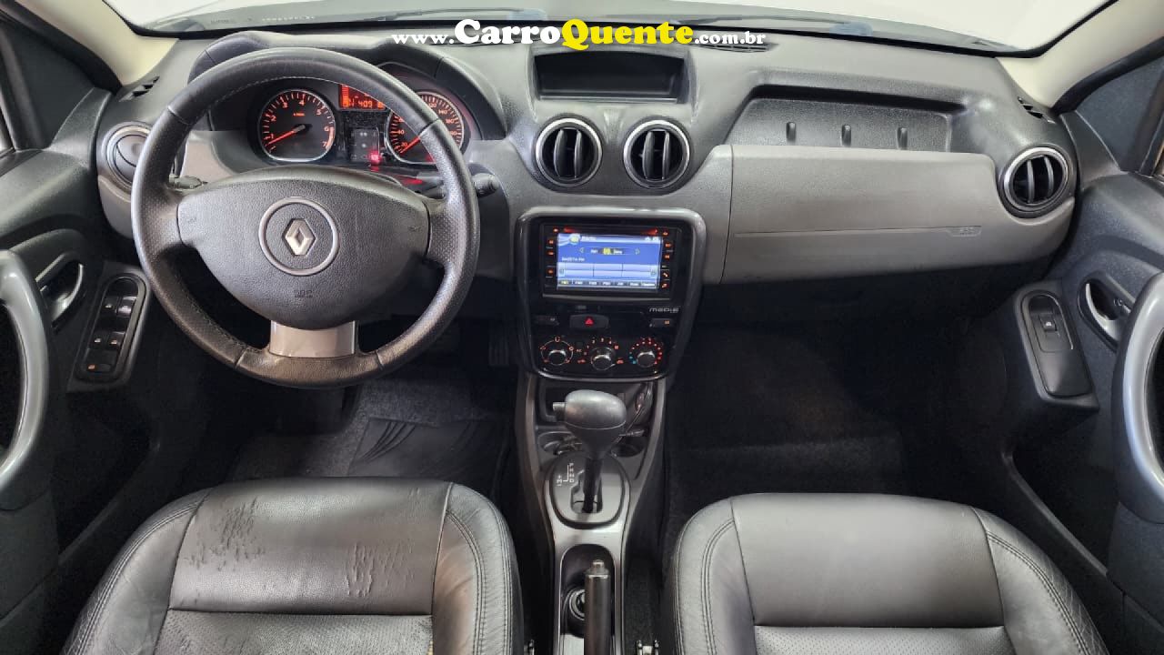 RENAULT   DUSTER DYNAMIQUE 2.0 FLEX 16V AUT.   PRATA 2014 2.0 FLEX - Loja