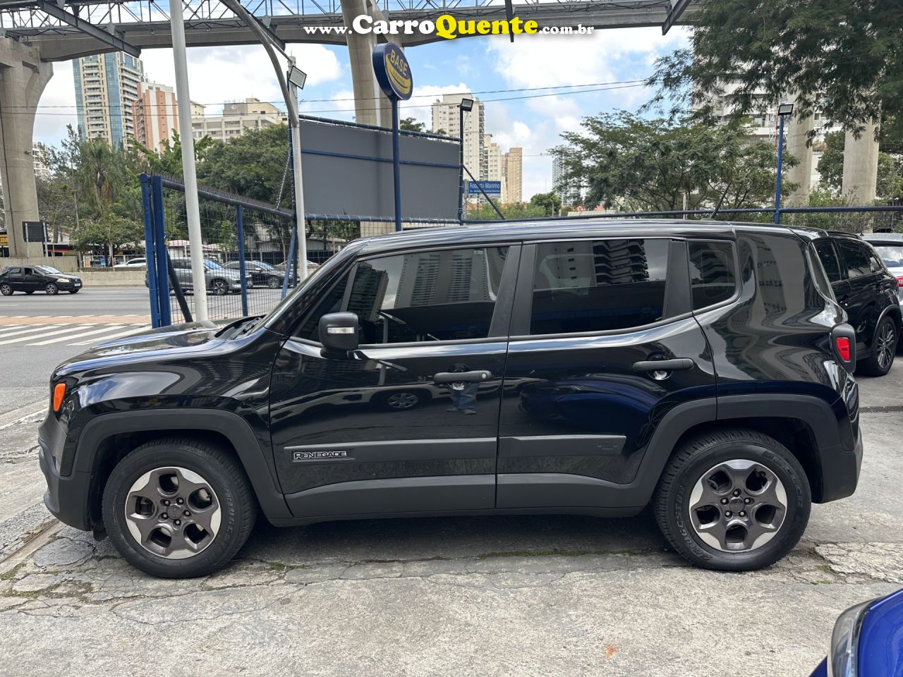 JEEP   RENEGADE SPORT 1.8 4X2 FLEX 16V AUT.   PRETO 2016 1.8 FLEX - Loja