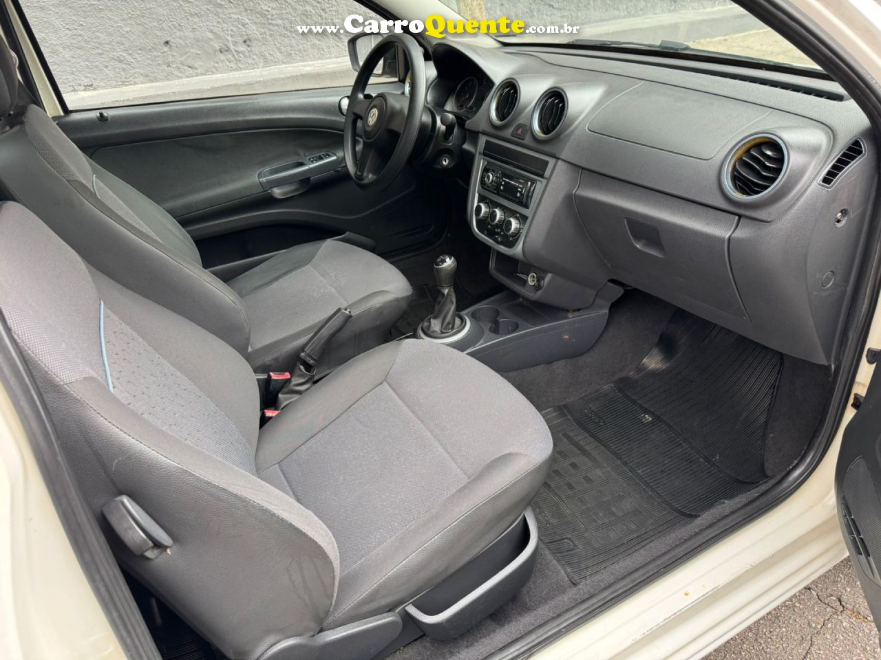 VOLKSWAGEN   SAVEIRO 1.6 MI 1.6 MI TOTAL FLEX 8V   BRANCO 2013 1.6 FLEX - Loja
