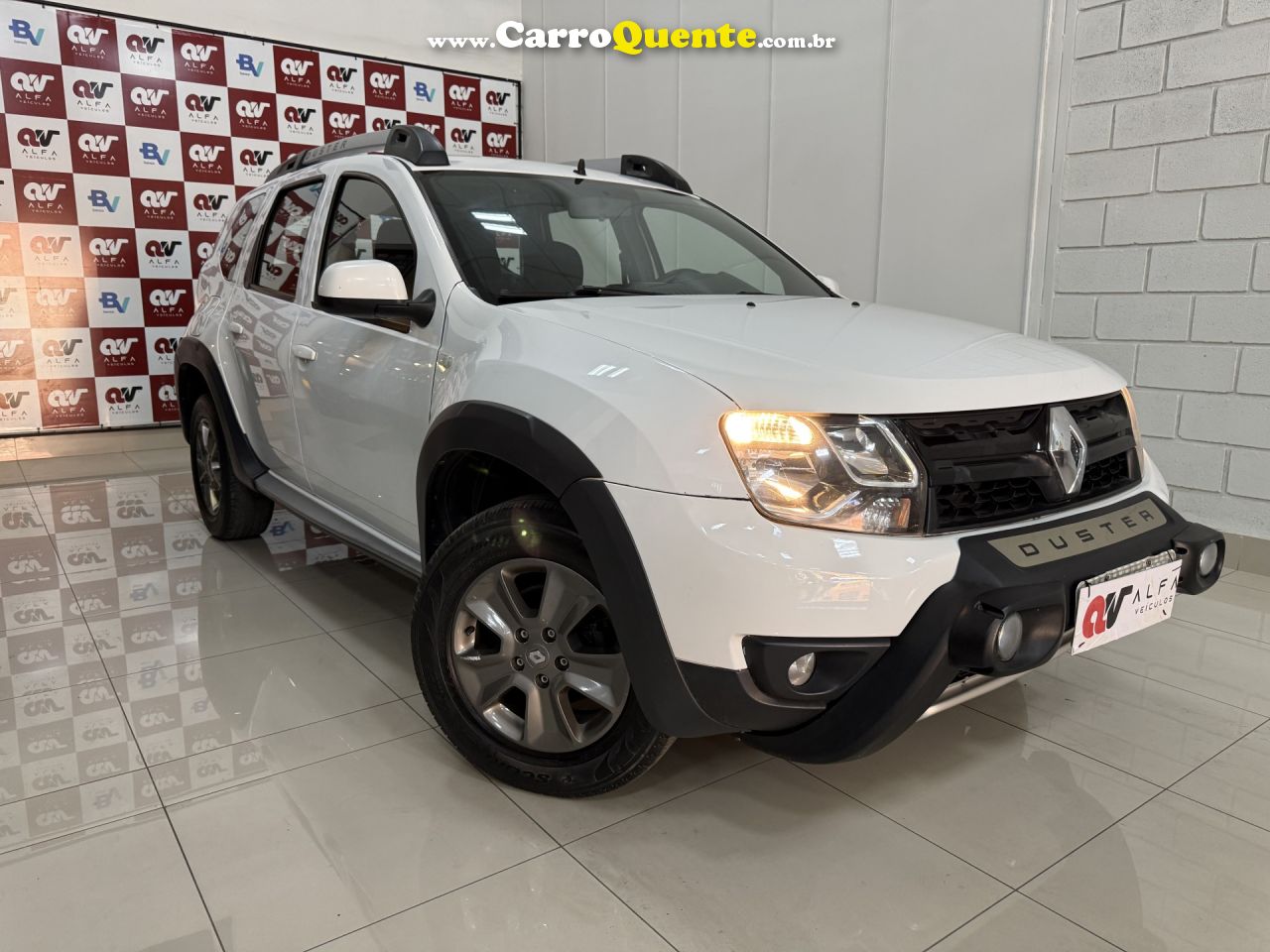 RENAULT   DUSTER DYNAMIQUE 2.0 FLEX 16V AUT.   BRANCO 2017 2.0 FLEX - Loja