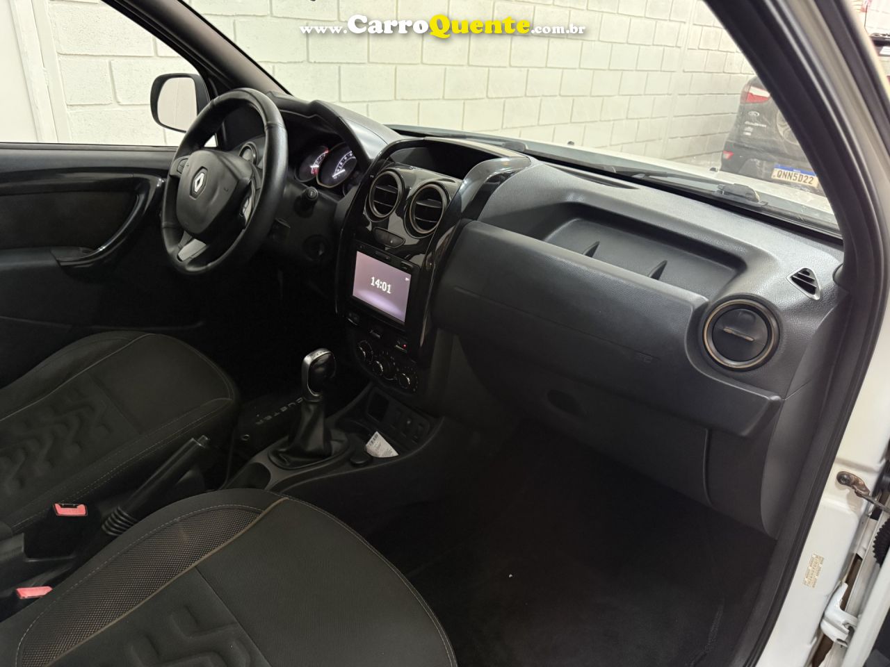 RENAULT   DUSTER DYNAMIQUE 2.0 FLEX 16V AUT.   BRANCO 2017 2.0 FLEX - Loja